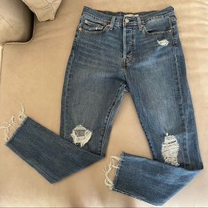 Levi’s Wedgie Skinny Jeans